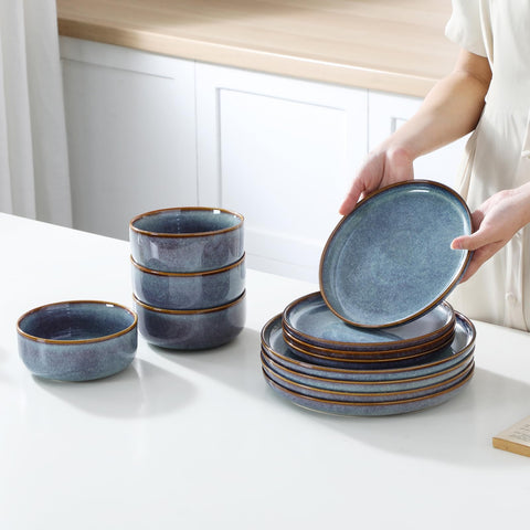 vancasso plate next to cutlery showing scale and meal portion suitability