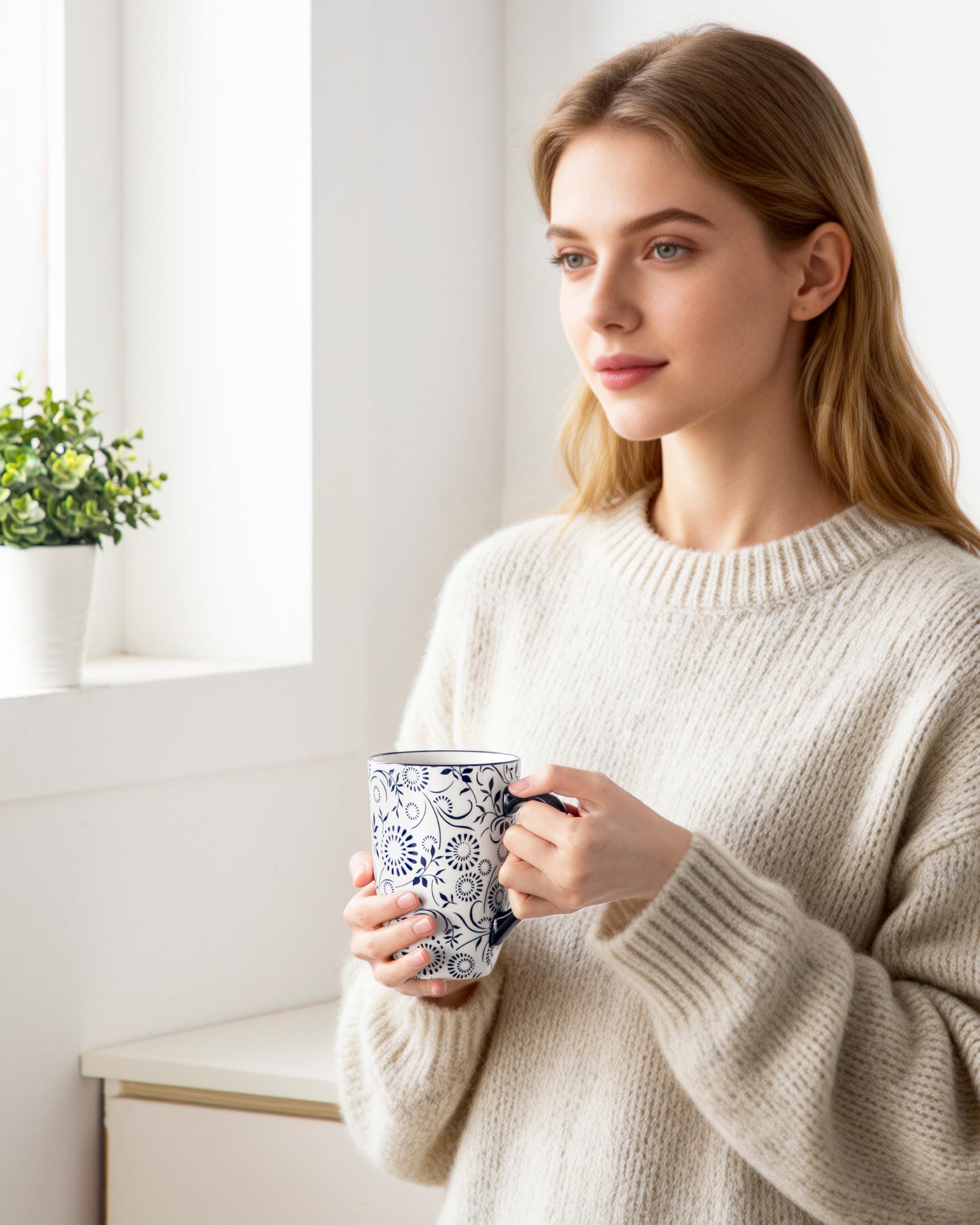 vancasso SELENE next to measuring cup for 18 oz scale and serving guidance benefit