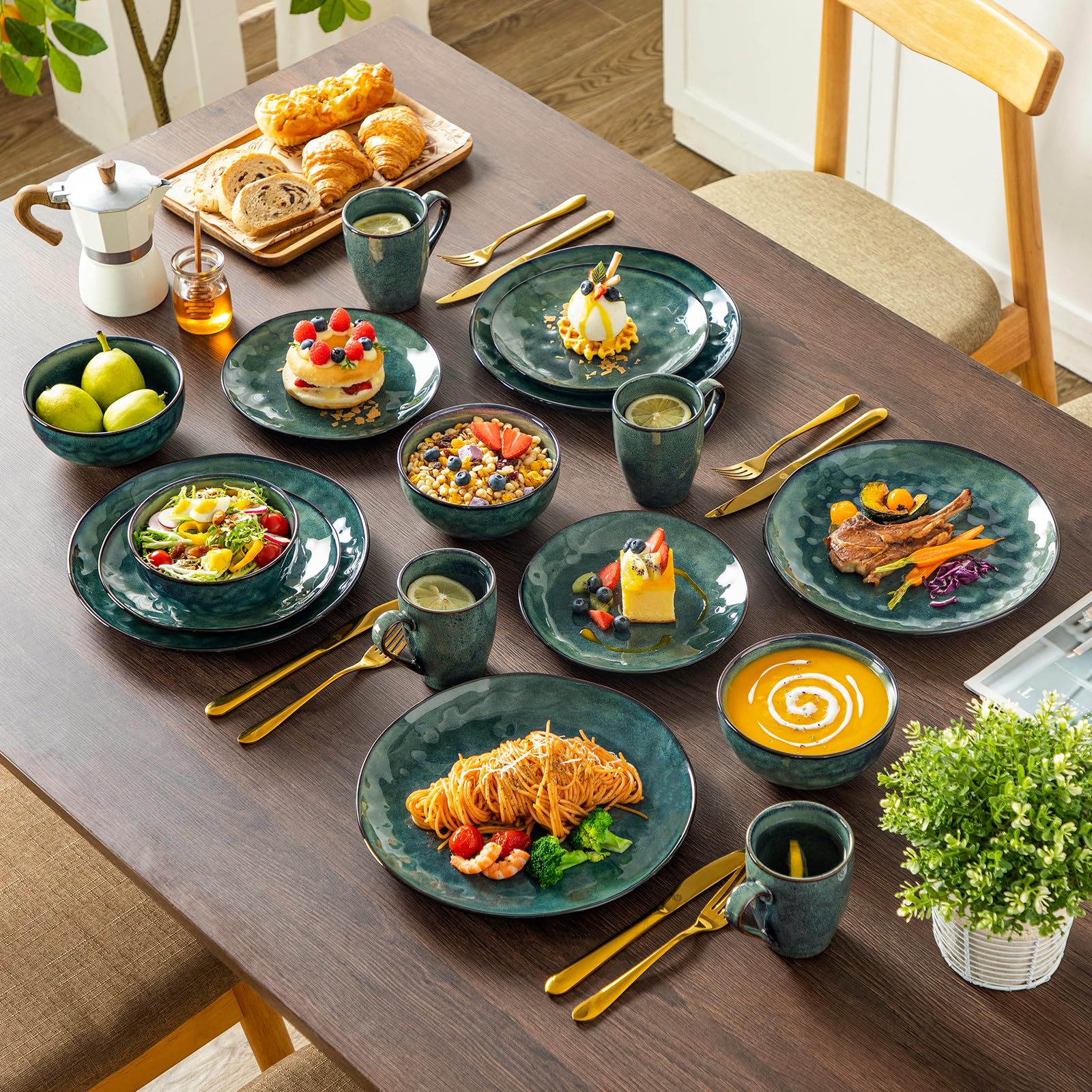 vancasso texture and edge profile close-up revealing handcrafted glaze and subtle texture