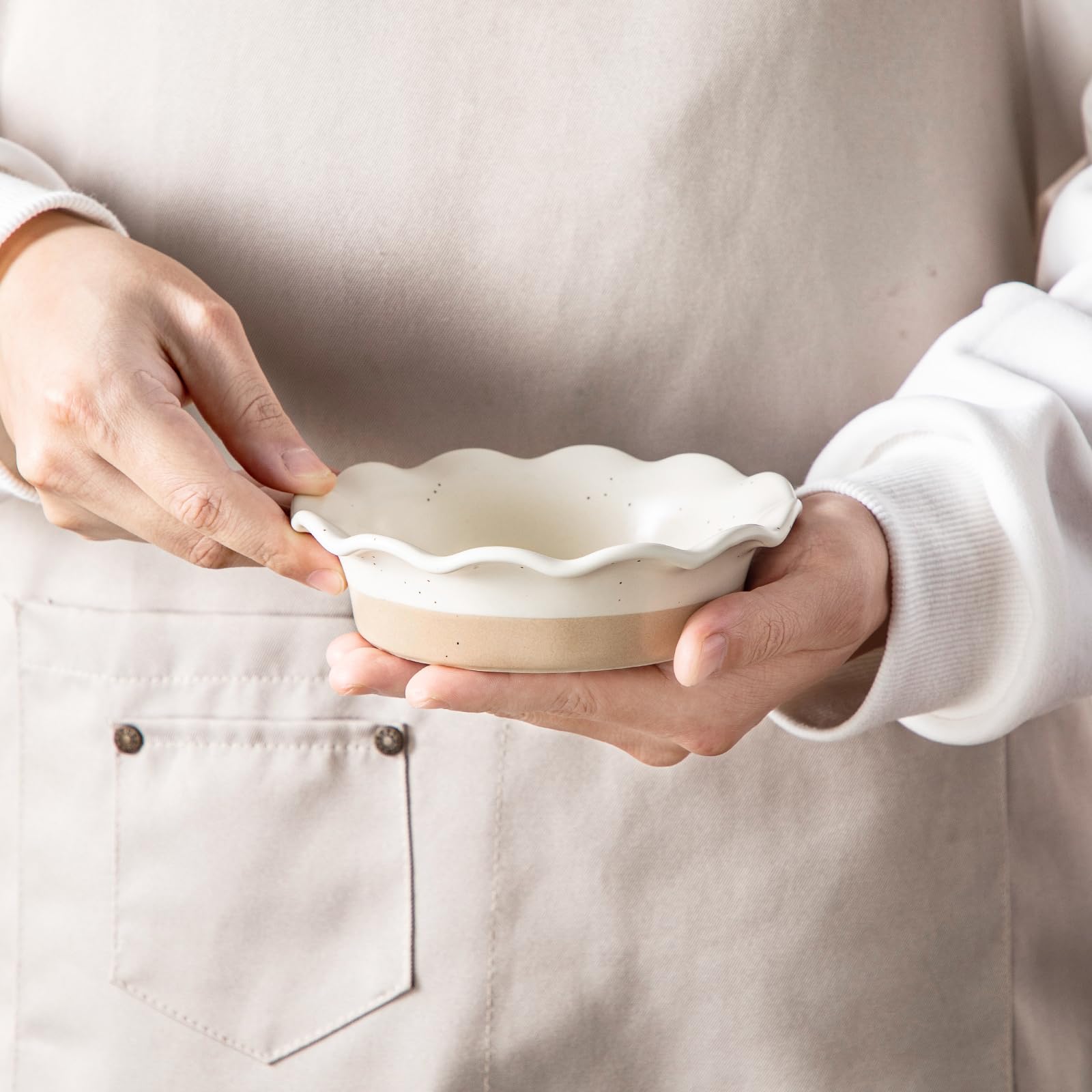 vancasso glaze texture close-up showing smooth non-stick ceramic surface