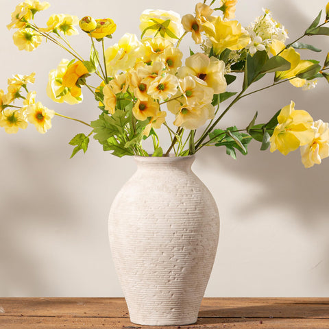 Vanselia top view showing wide 6-inch opening for bouquets and stems