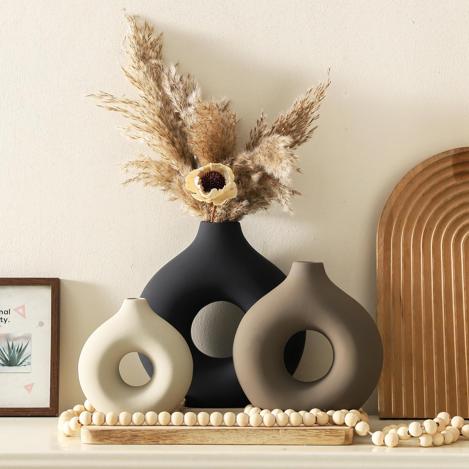 Vanselia small vase beside everyday objects showing scale and versatility