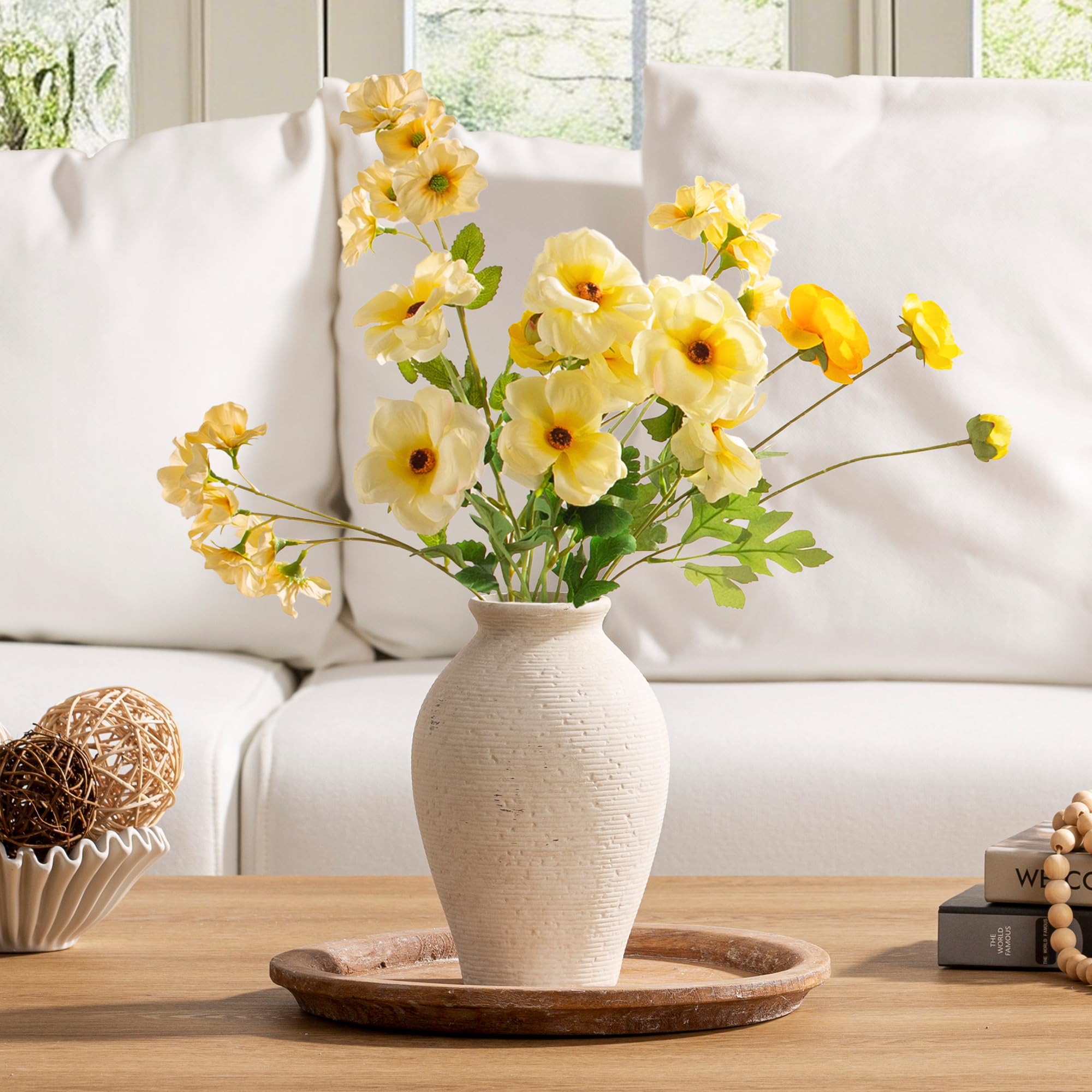 Vanselia styled with pampas grass offering long-lasting low-maintenance decor