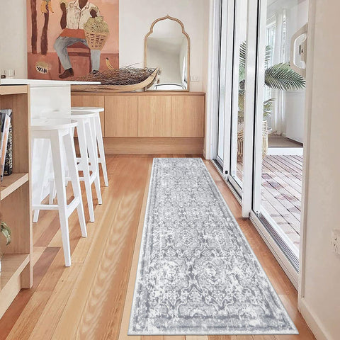 Vaukki runner length comparison showing 2'6" x 8' scale benefit