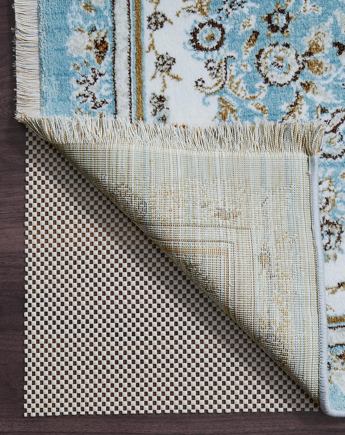 Veken front view of 7x9 rug pad showing full surface and grip, protecting floors