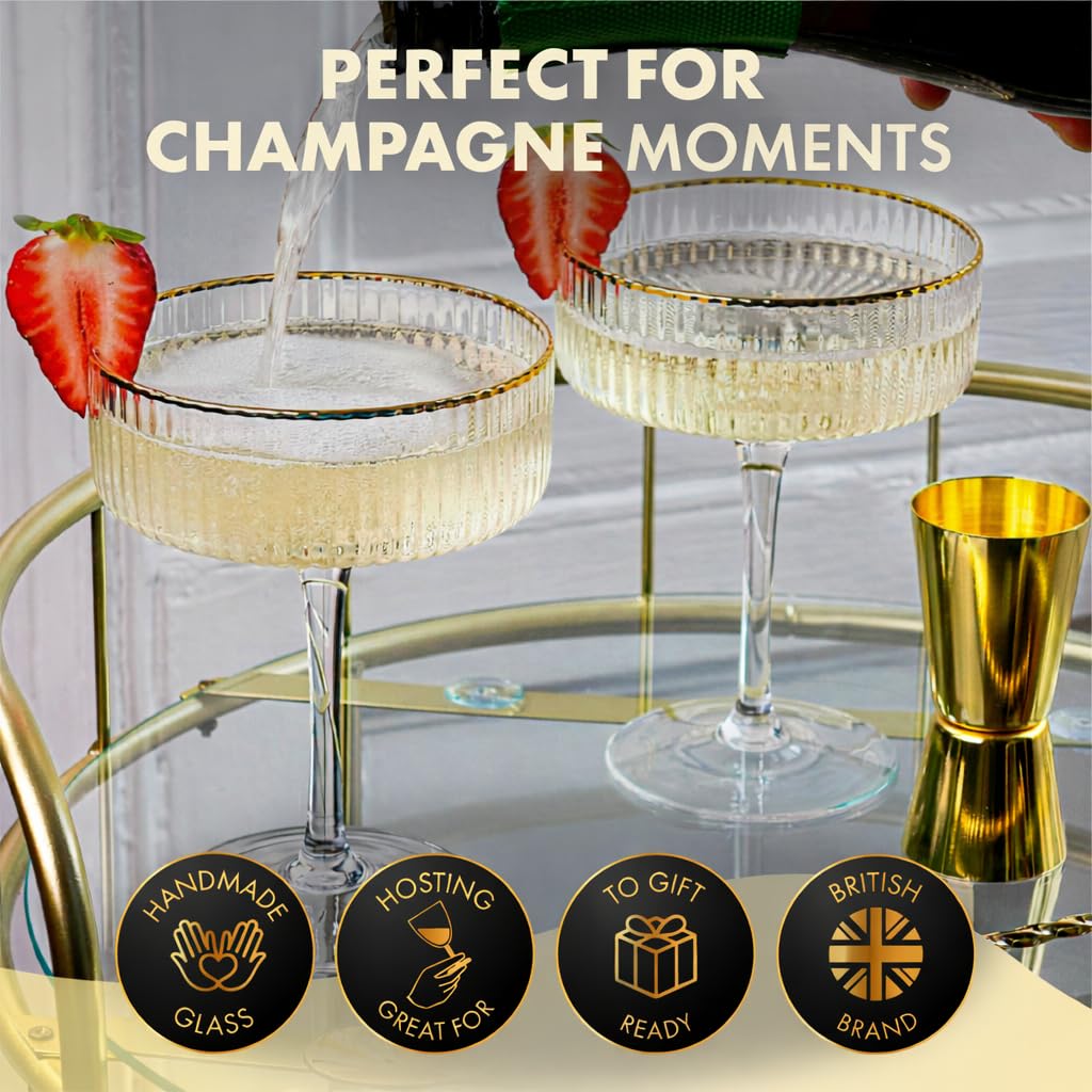 VEMACITY gold rim detail close-up showcasing premium finish and elegant presentation