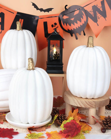 vensovo pumpkins on a fall dining table enhancing seasonal atmosphere