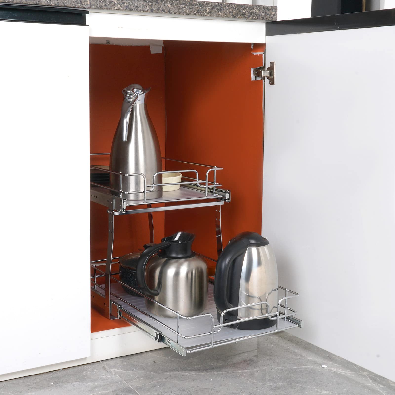 VEVOR size comparison with kitchen items showing scale and fit benefit