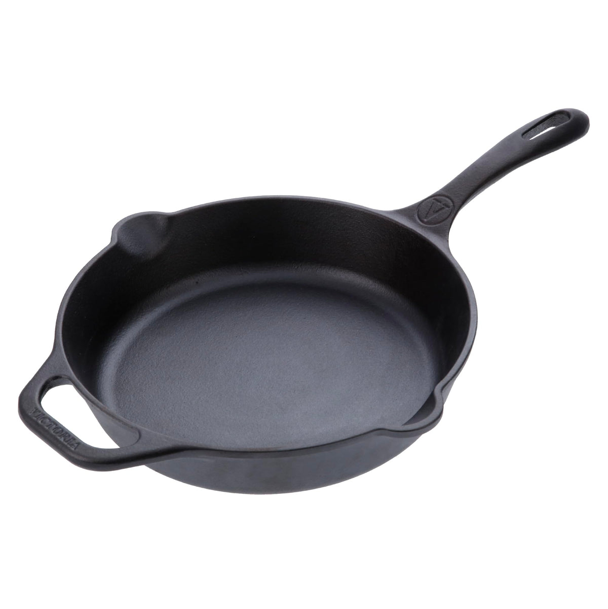 Victoria 10-inch skillet front view showing pre-seasoned finish and ready-to-use benefits