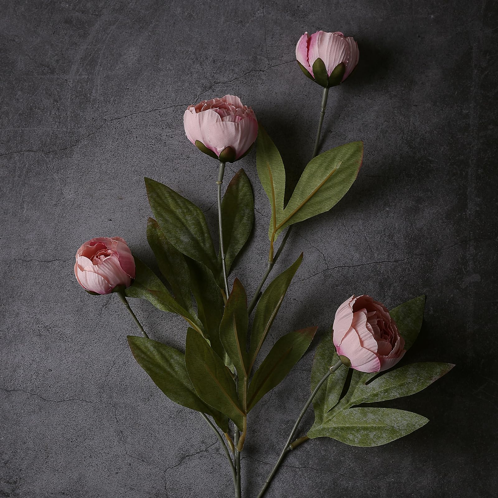 VIERENA petal close-up showing silk texture and realistic look for elevated decor