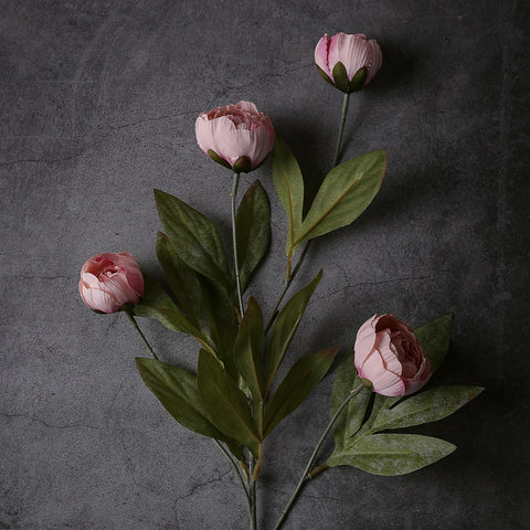 VIERENA petal close-up showing silk texture and realistic look for elevated decor