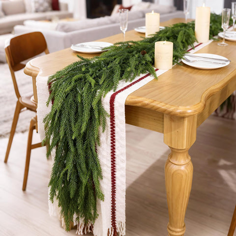 VIERENA garland length shown beside a ruler for accurate size and fitting benefit