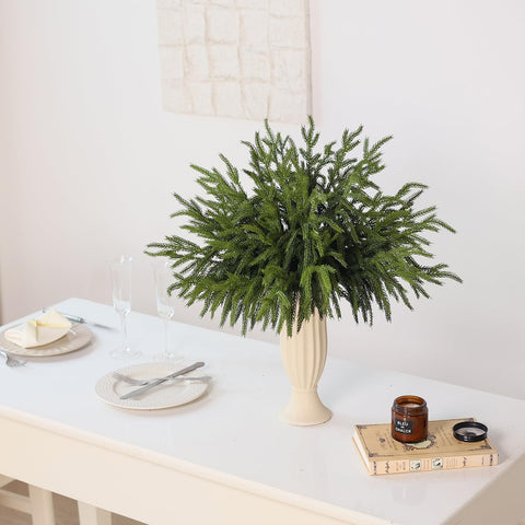 VIERENA centerpiece with branches creating a low-maintenance tablescape