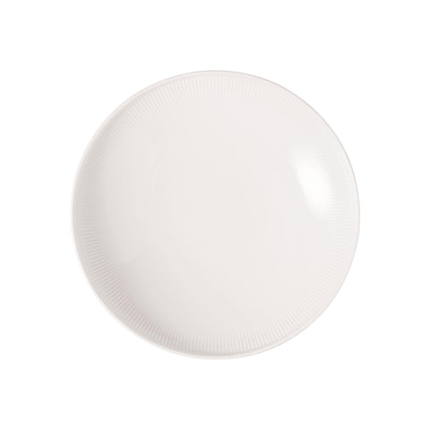 Villeroy & Boch side profile highlighting the Afina raised rim for neat presentation