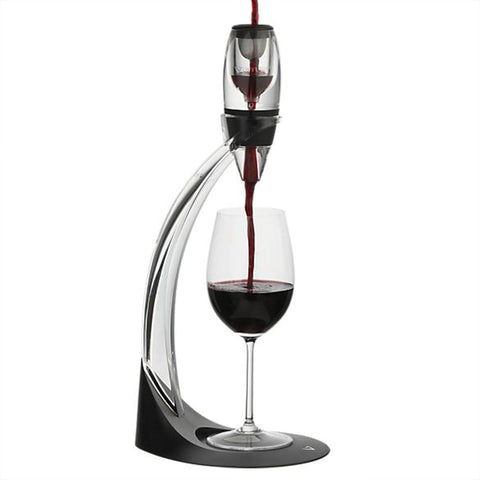 Vinturi sediment filter close-up preventing solids for clearer pours