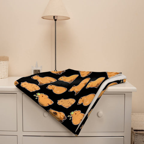 Virudhaka blanket on a picnic illustrating lightweight travel convenience