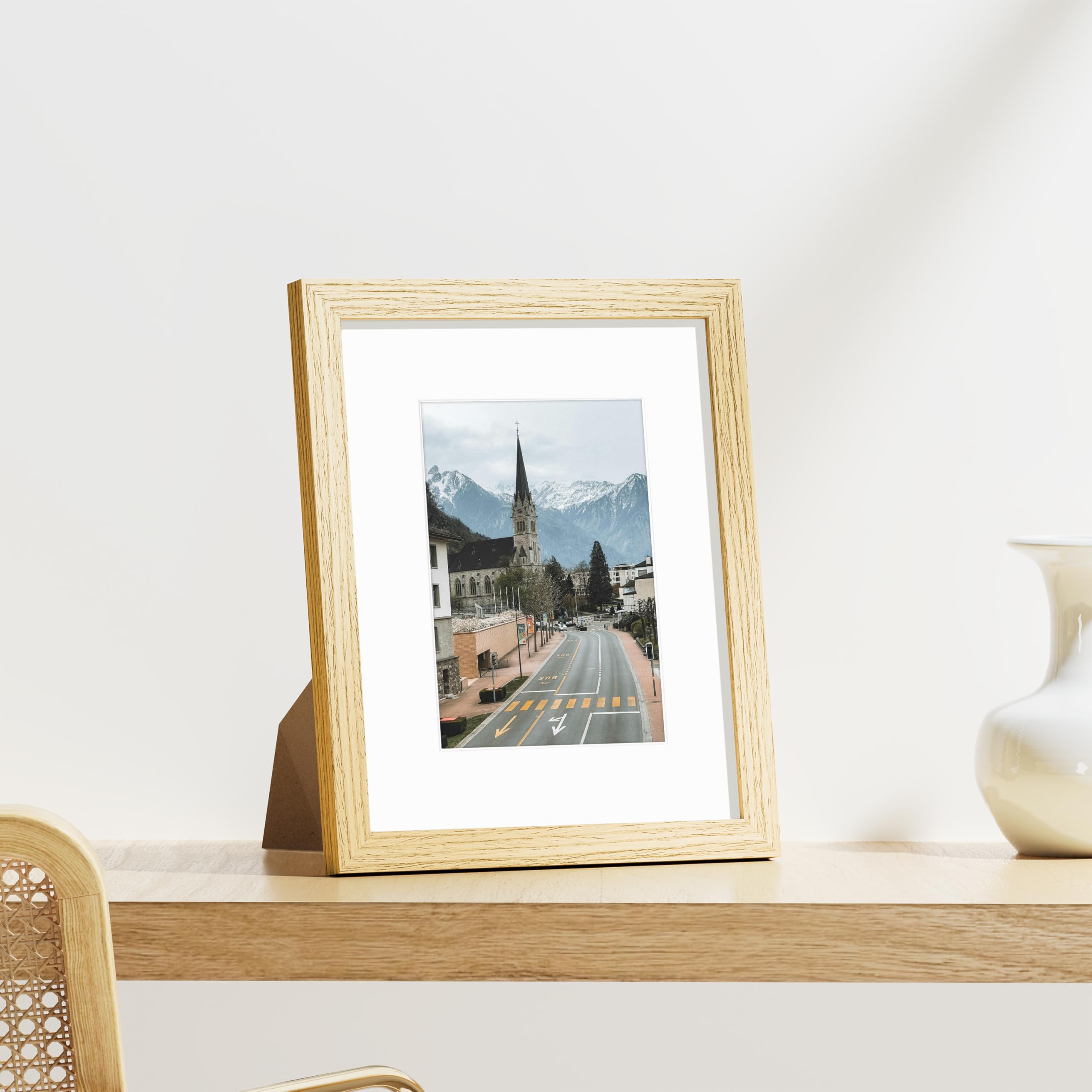 Vittanly tabletop frames on shelf illustrating easy display and decor versatility