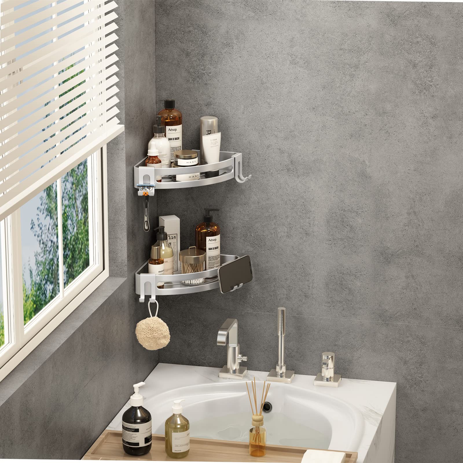 VOLPONE razor holder and removable hooks detail for organized grooming tools benefit