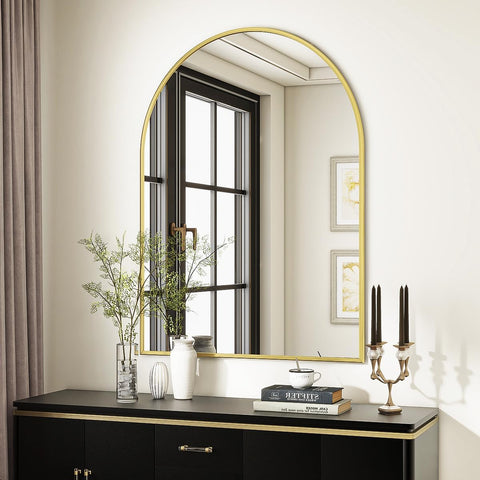 VooBang close-up of brushed-gold aluminum frame highlighting durable finish and style
