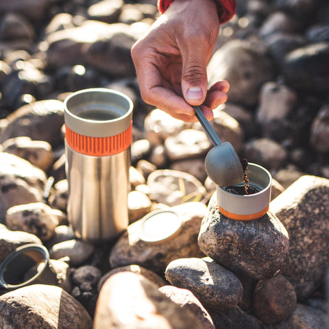WACACO Pipamoka stainless-steel micro-filter close-up, reusable and waste-reducing