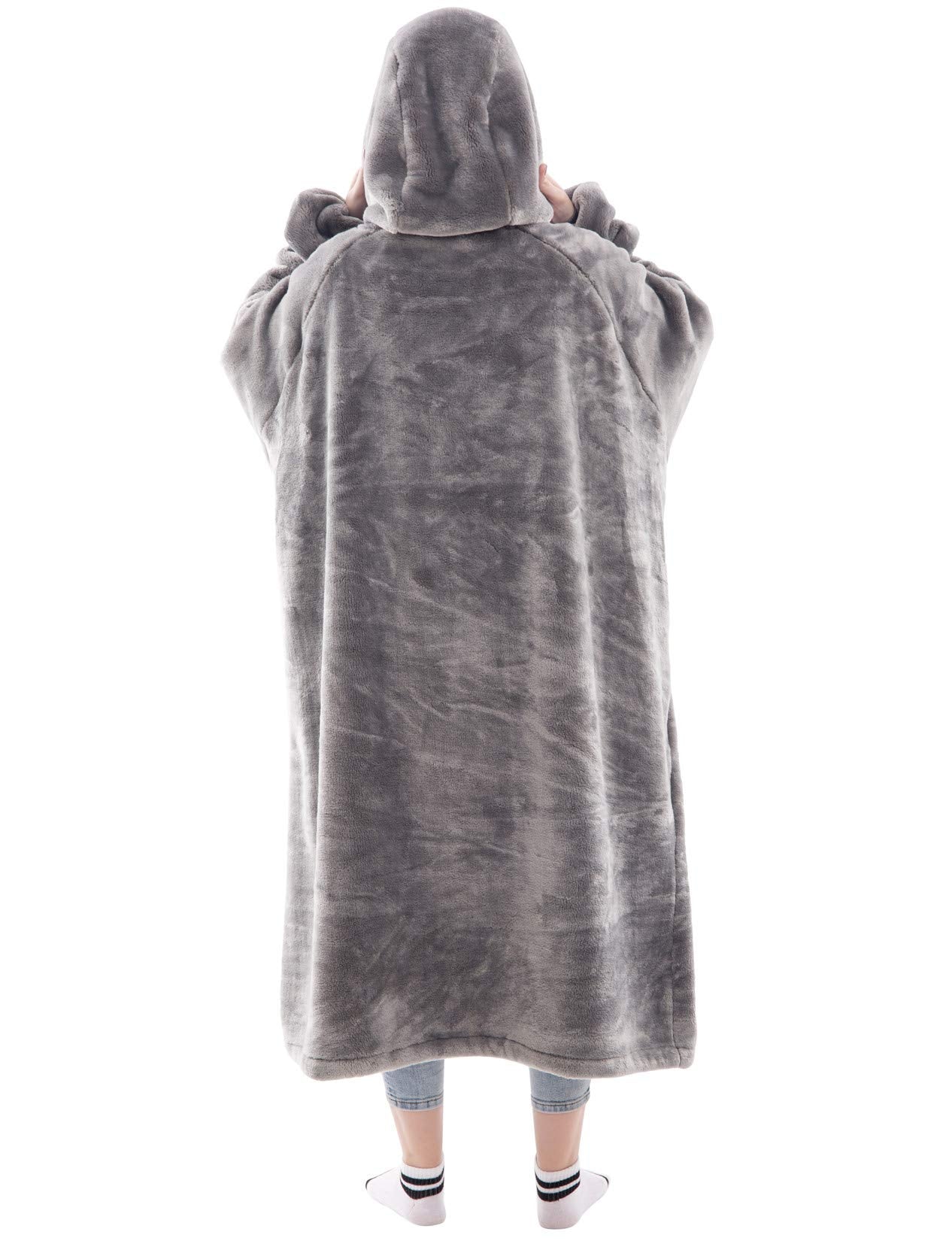 Waitu close-up of plush flannel texture highlighting softness and warmth