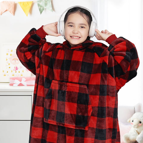 Waitu long hood detail demonstrating head warmth and coverage benefit
