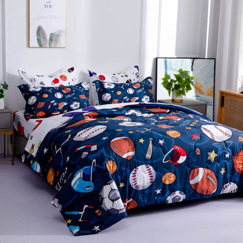 Wajade comforter reverse pattern detail offering versatile styling option