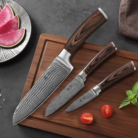 Wakoli 6.7-inch santoku blade closeup highlighting fine V-edge for precise cuts