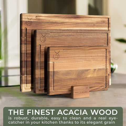 WALDWERK close-up of acacia wood grain highlighting durability and texture