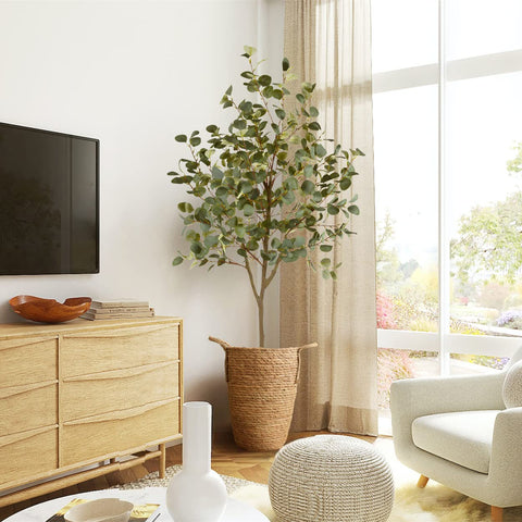 Warmplants trunk detail showing assembly and natural looking bark texture
