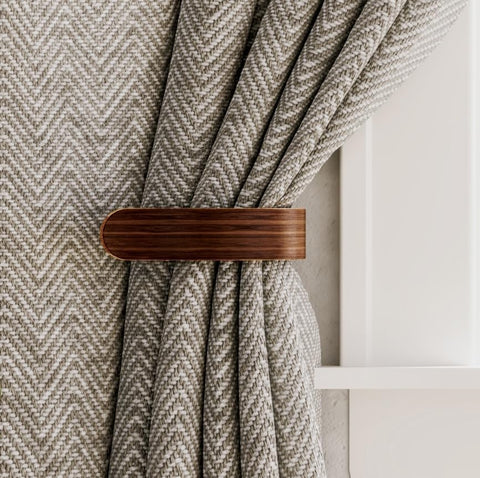 waveply side profile of U-shaped plywood hook showing depth, supports medium-weight drapery
