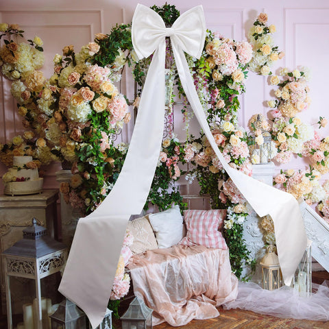 Wavwavw long tail draped on railing adding elegant movement to decor