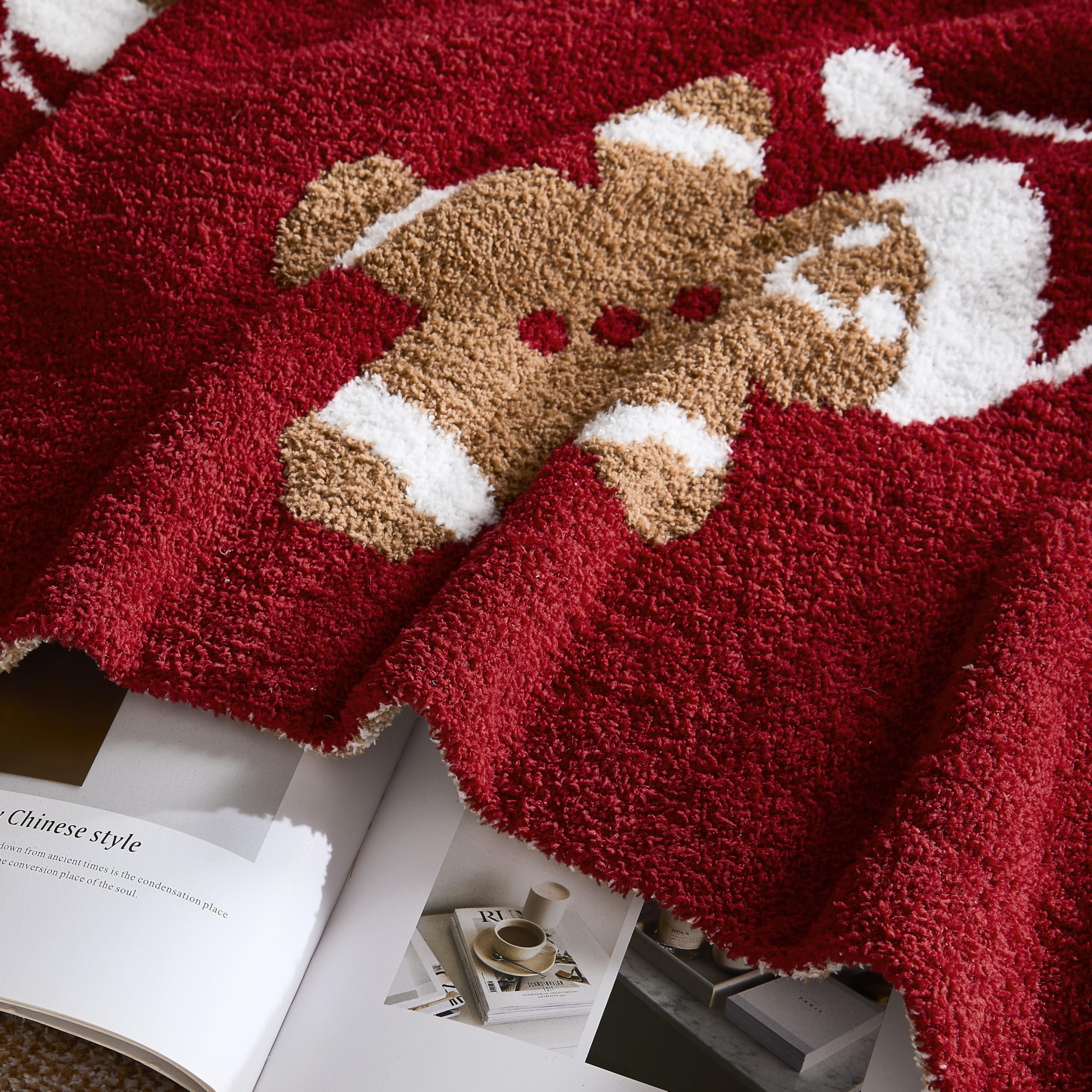 WDCOZY detail of gingerbread motif highlighting cheerful holiday design