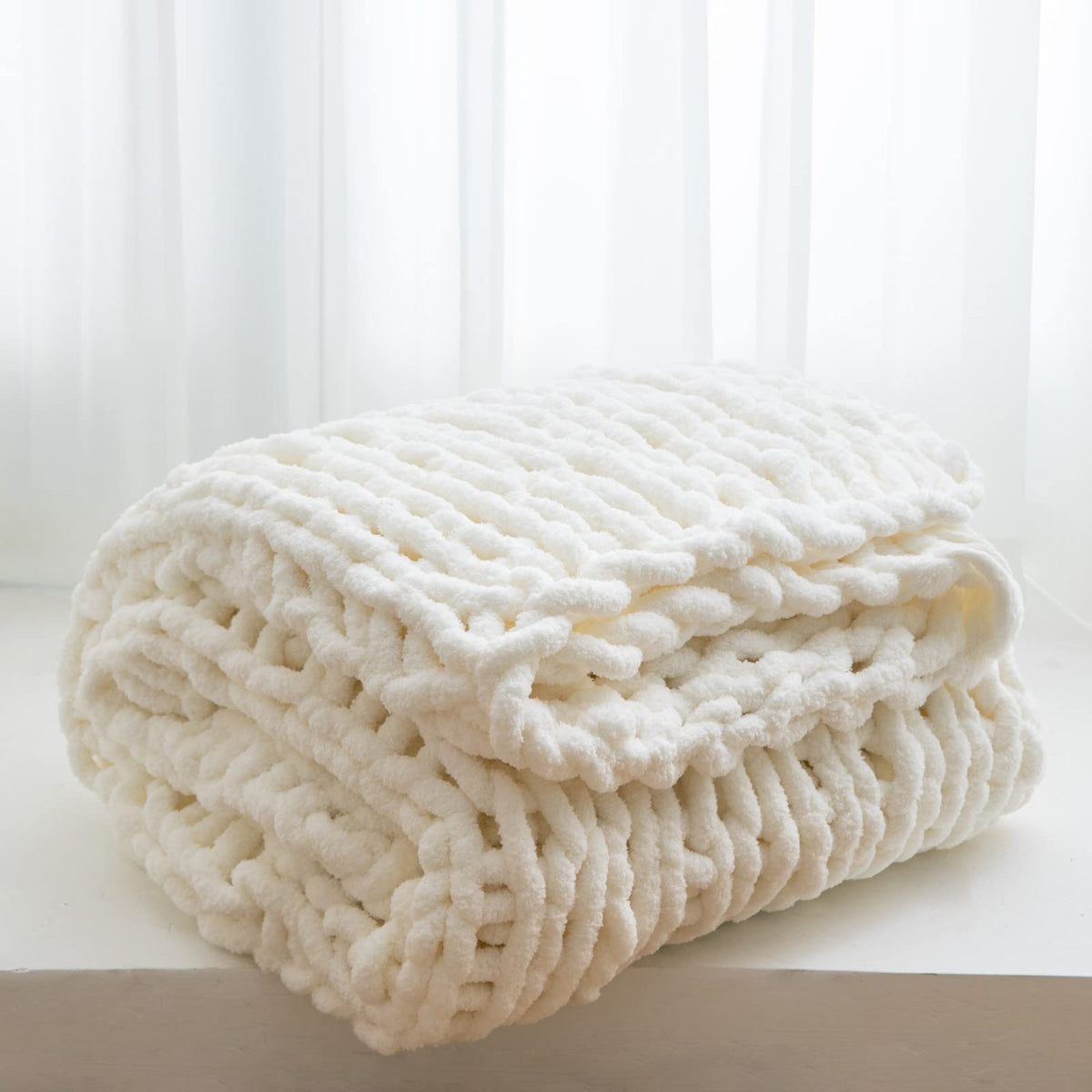 WESHIONGOO front folded cream throw showing neat presentation and soft look