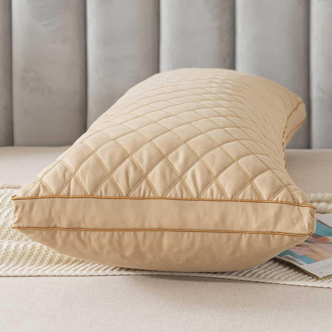 WhatsBedding close-up of diamond-quilted cover highlighting breathable softness