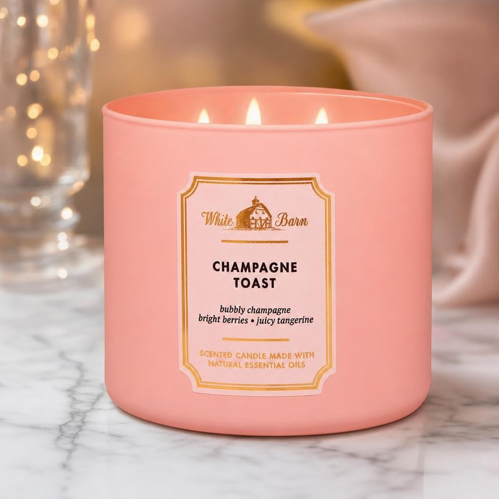 White Barn Champagne Toast wax texture close-up showing smooth soy blend for clean burn