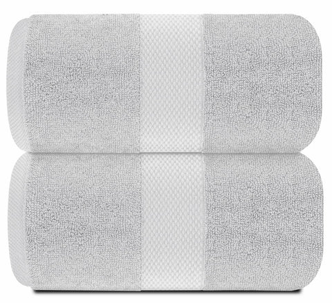 White Classic close-up of 650 GSM cotton pile highlighting plush softness and absorbency