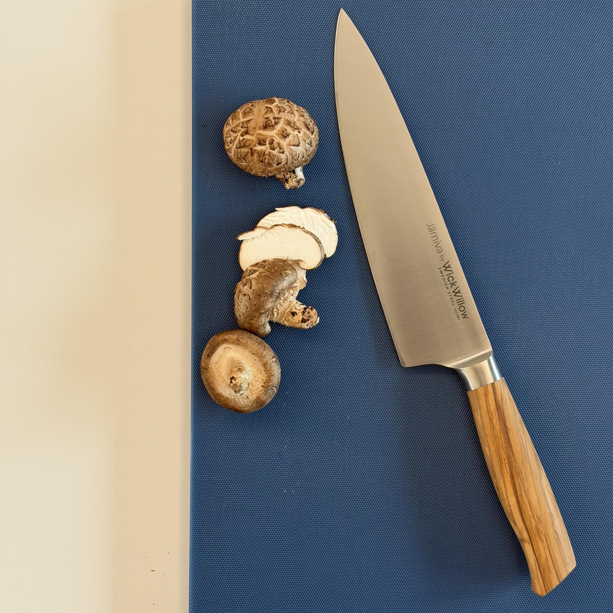 WICKWILLOW 8-inch blade profile offering balanced cutting control