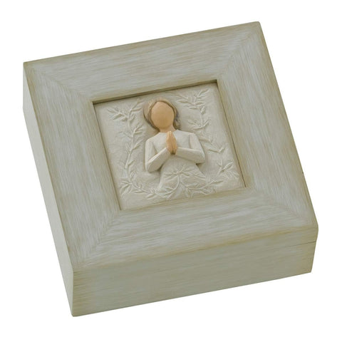 Willow Tree front view of hand-painted memory box showing sculpted lid benefit keepsakes organized