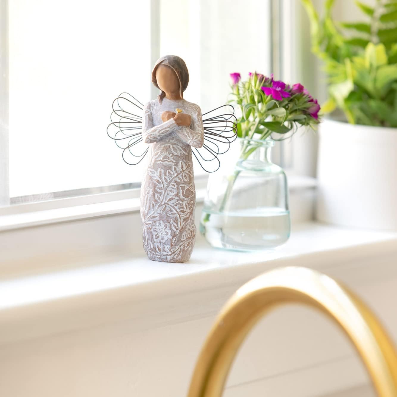 Willow Tree remembrance packaging with enclosure card for gifting convenience