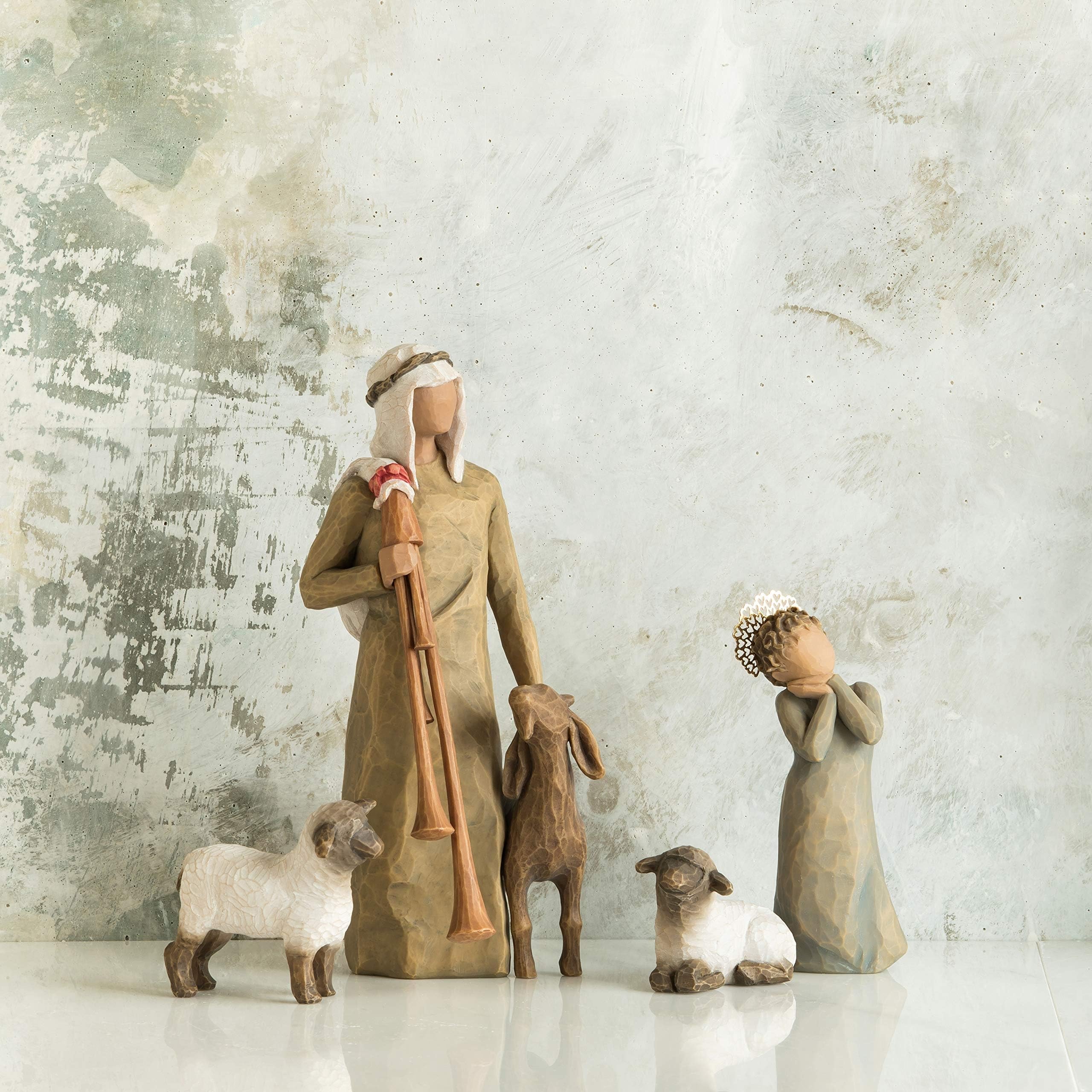 Willow Tree two sheep figures close-up showing texture and complementary scale