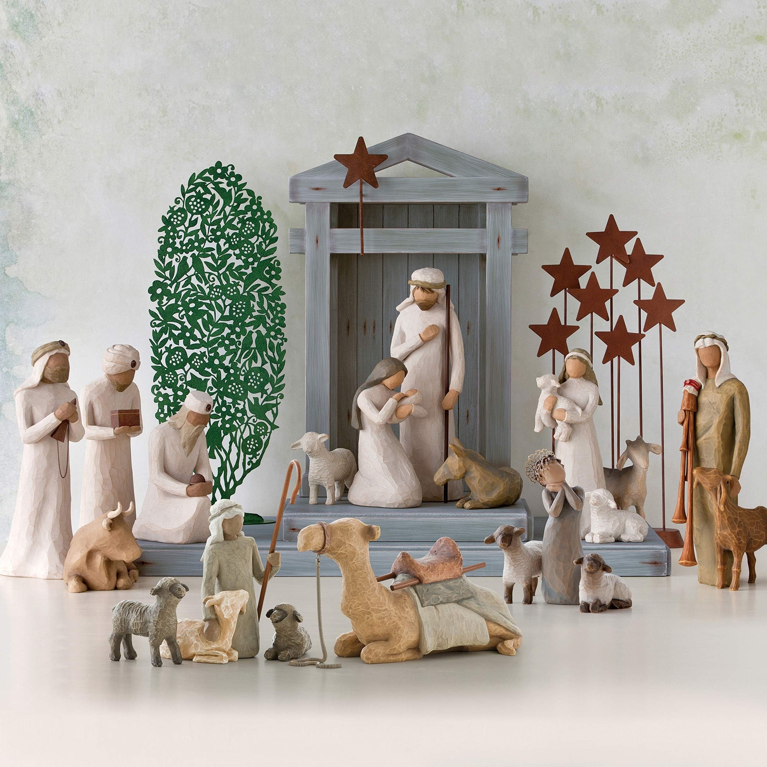 Willow Tree shepherd scale comparison boxed showing size and fitted gift packaging benefit