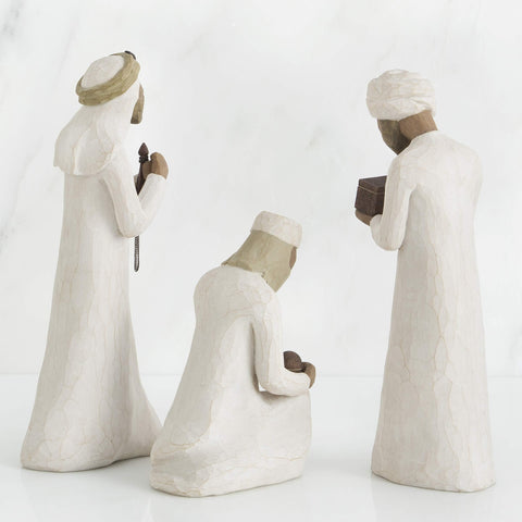 Willow Tree side profile showing sculpted gestures and hand-painted textures for emotional expression
