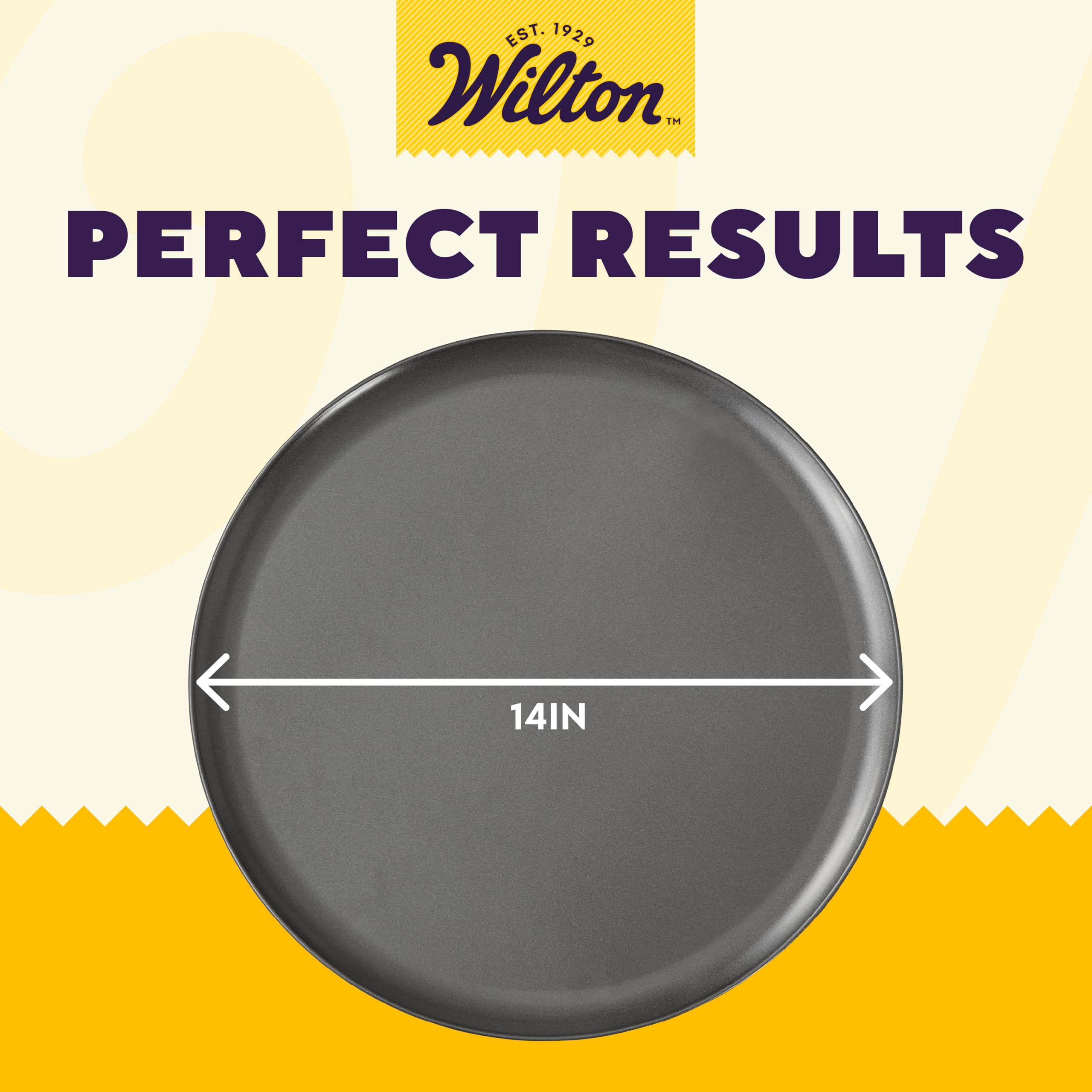 wilton close-up of non-stick coating showing easy release benefits
