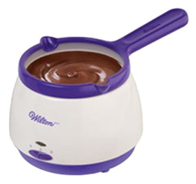 Wilton ergonomic handle and dual-temperature control for comfortable operation