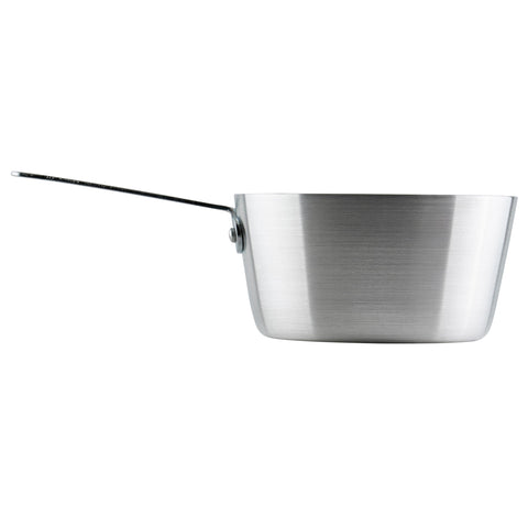 Winco closeup of tapered sides for easier stirring and reduced splatter benefit