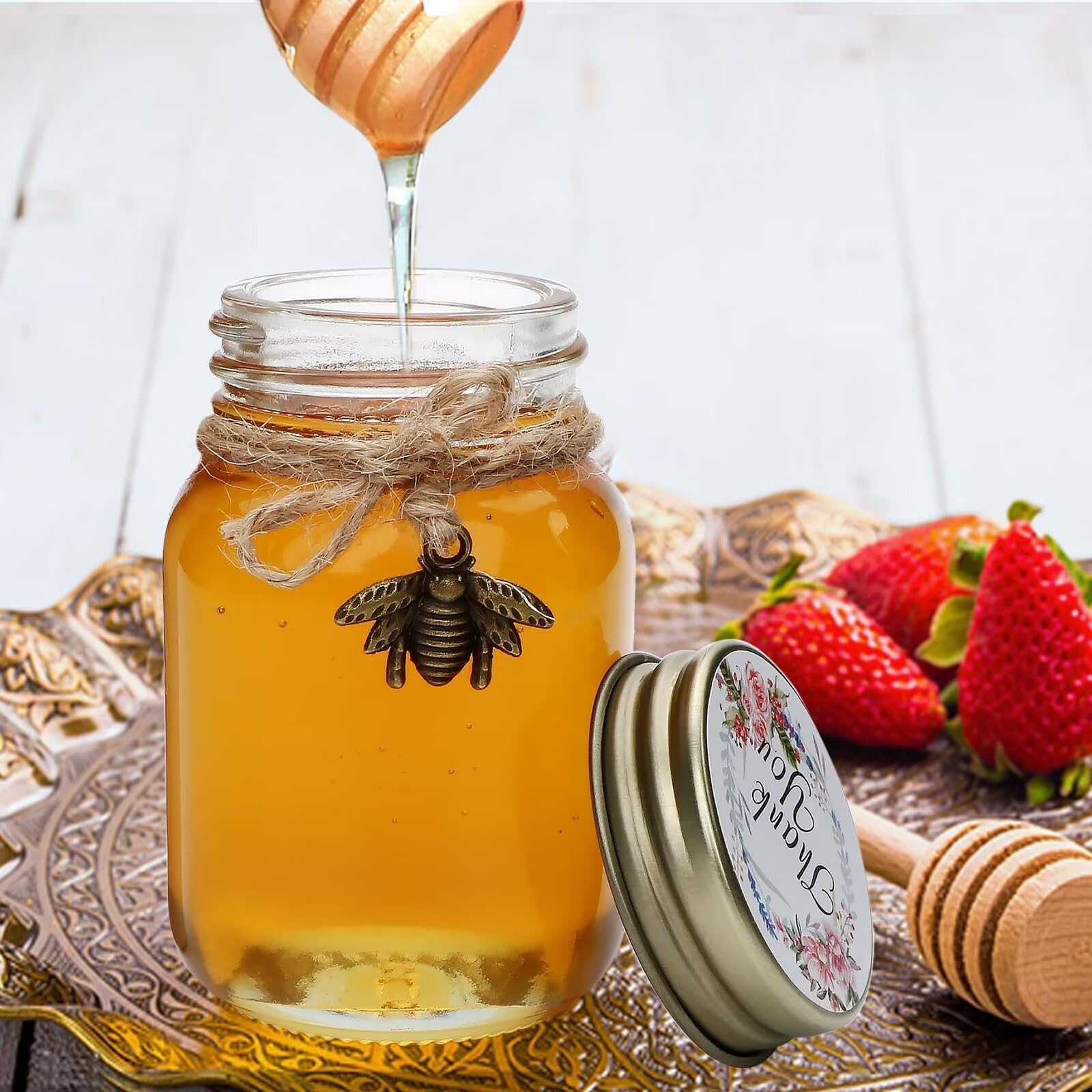 woaiwo-q floral label and honey stick displayed to show easy personalization