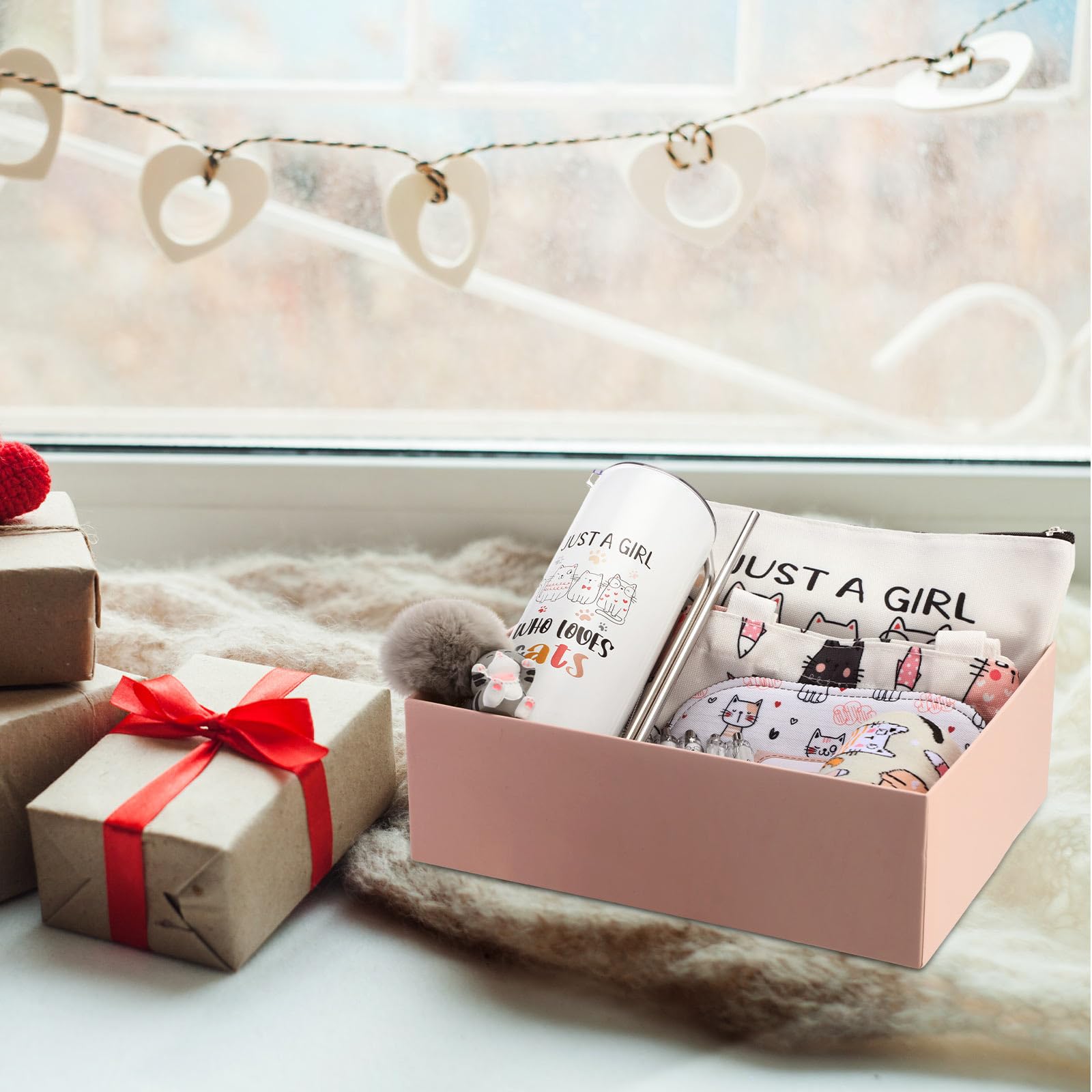 Wonderjune assortment of cat pens, sticky notes, and keychain organized for everyday tasks