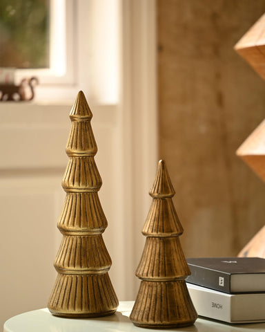 WONDROUS' DECO close-up of textured wood and antique-gold finish highlighting handcrafted detail