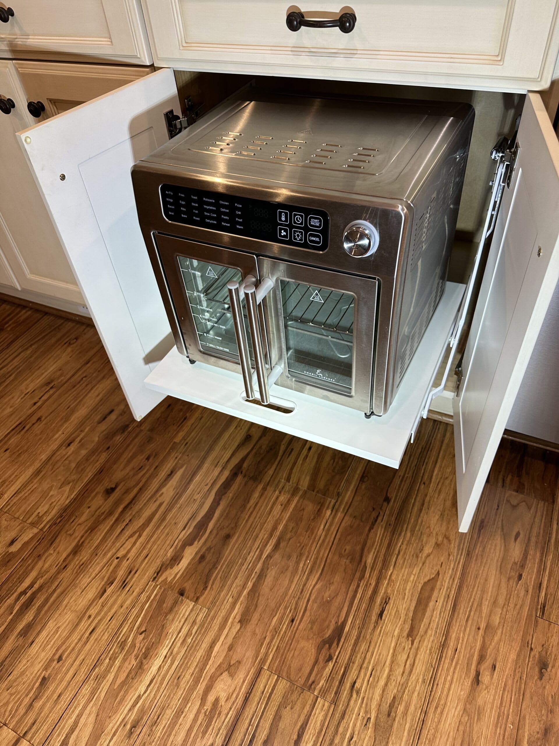 WOOD TECHNOLOGY side mounting detail showing secure cabinet attachment and durability